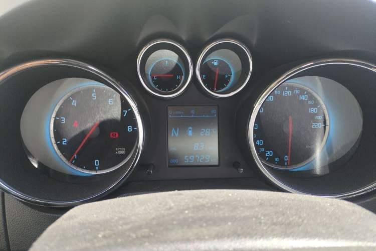 Used CHANGAN CS35 2014 1.6L Automatic Luxury Model China IV Standard Instrument Cluster