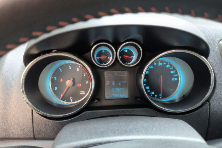 Used CHANGAN CS35 2014 1.6L Automatic Luxury Model China IV Standard Instrument Cluster