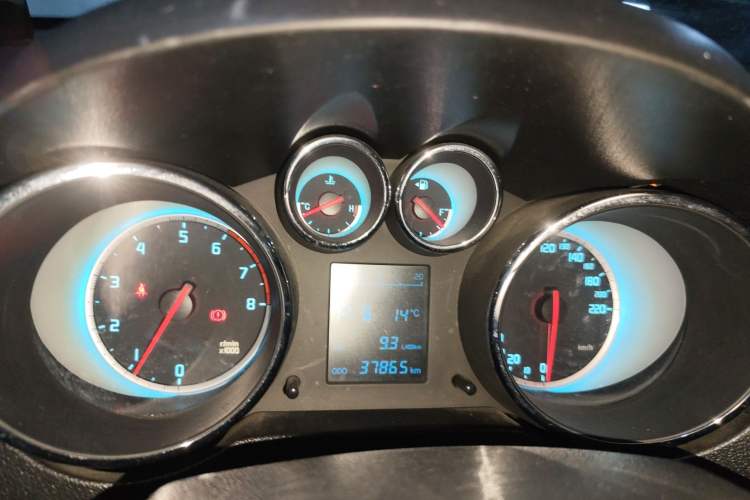 Used CHANGAN CS35 2014 1.6L Automatic Luxury Model China IV Standard Instrument Cluster