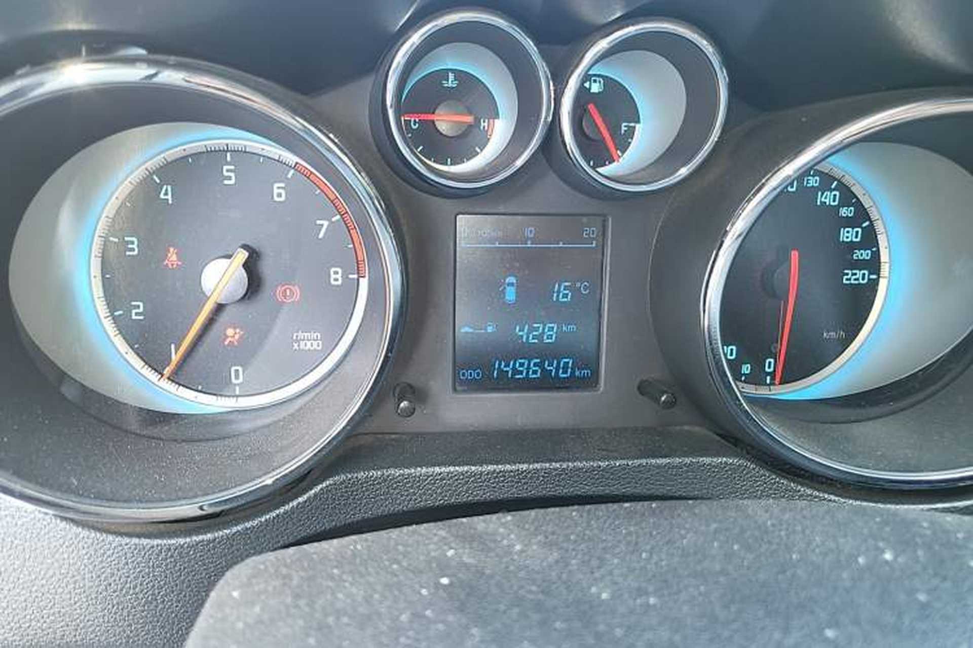 Used CHANGAN CS35 2014 1.6L Manual Luxury Navigation Model China IV Standard Instrument Cluster