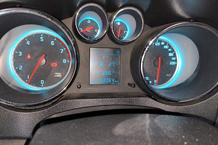 Used CHANGAN CS35 2014 1.6L Automatic Luxury Model China IV Standard Instrument Cluster