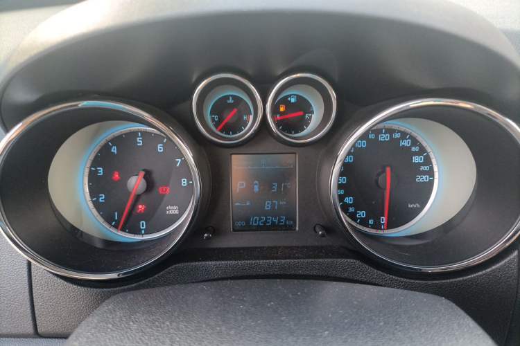 Used CHANGAN CS35 2014 1.6L Automatic Luxury Model China IV Standard Instrument Cluster