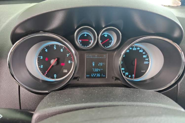 Used CHANGAN CS35 2014 1.6L Manual Luxury Model China IV Standard Instrument Cluster