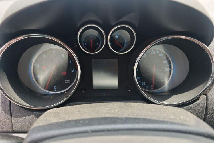 Used CHANGAN CS35 2014 1.6L Manual Luxury Model China V Standard Instrument Cluster