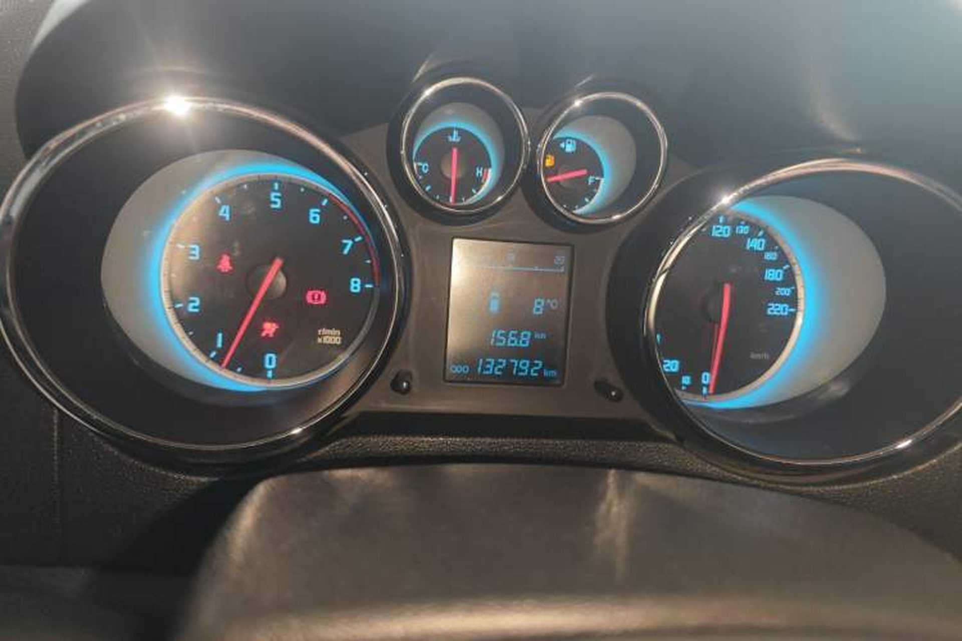 Used CHANGAN CS35 2014 1.6L Manual Luxury Model China IV Standard Instrument Cluster