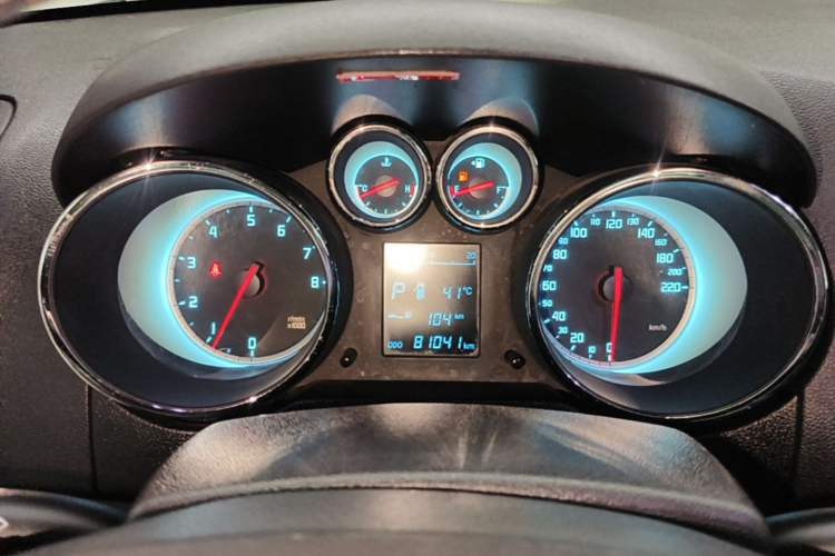 Used CHANGAN CS35 2014 1.6L Automatic Luxury Model China IV Standard Instrument Cluster
