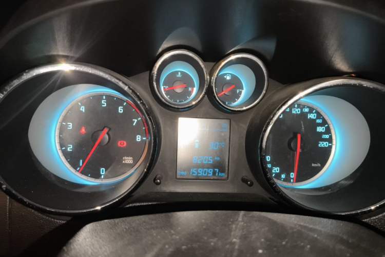Used CHANGAN CS35 2014 1.6L Automatic Luxury Model China IV Standard Instrument Cluster