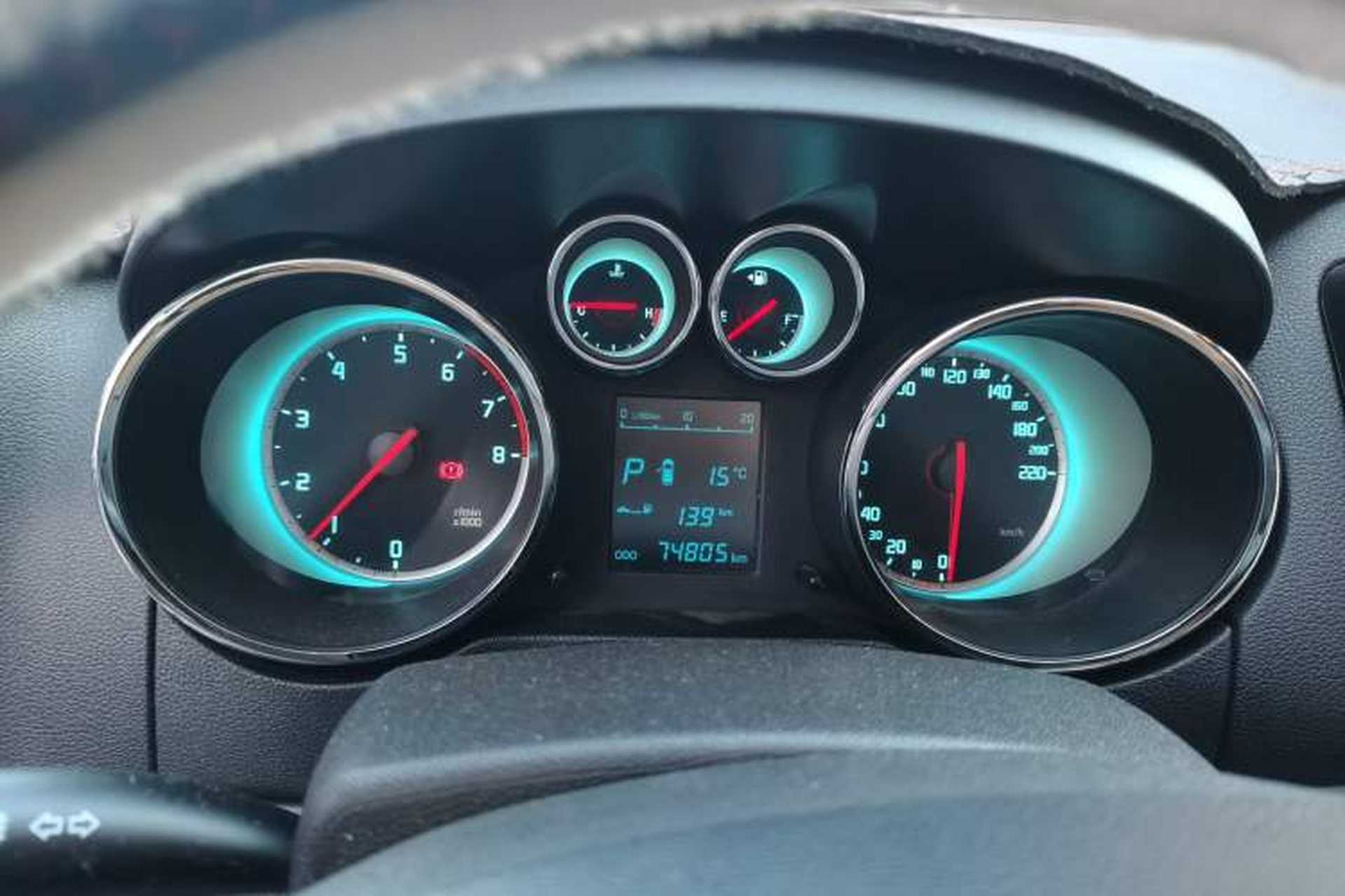 Used CHANGAN CS35 2014 1.6L Automatic Luxury Model China IV Standard Instrument Cluster