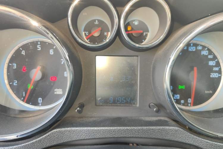 Used CHANGAN CS35 2014 1.6L Automatic Luxury Model China IV Standard Instrument Cluster