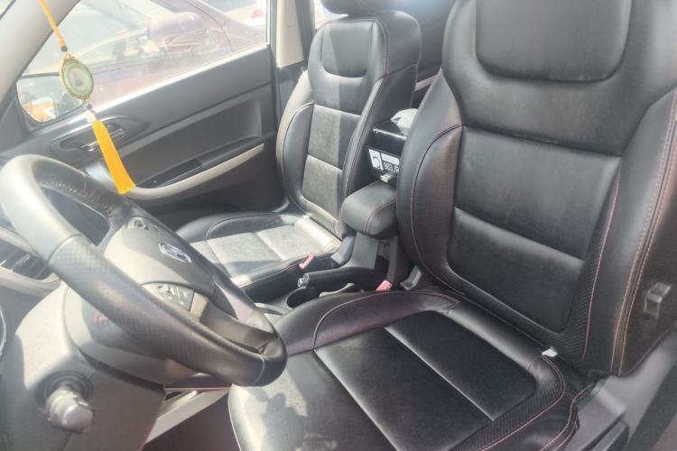 Used CHANGAN CS35 2014 1.6L Automatic Luxury Model China V Standard Left Front Seat