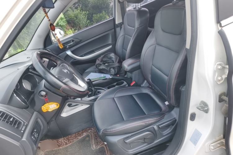 Used CHANGAN CS35 2014 1.6L Manual Luxury Model China IV Standard Left Front Seat