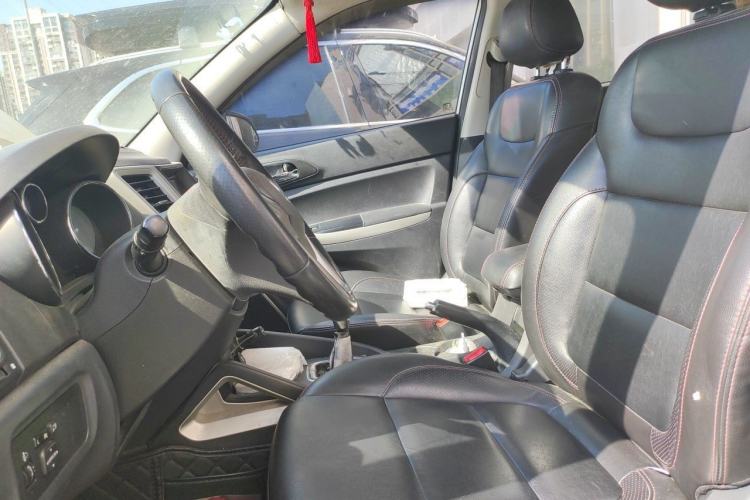 Used CHANGAN CS35 2014 1.6L Manual Luxury Model China IV Standard Left Front Seat