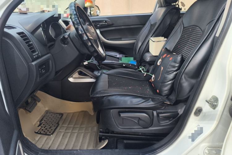Used CHANGAN CS35 2014 1.6L Automatic Luxury Model China V Standard Left Front Seat
