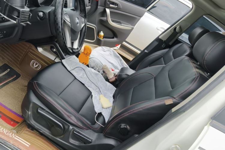 Used CHANGAN CS35 2014 1.6L Manual Luxury Model China IV Standard Left Front Seat