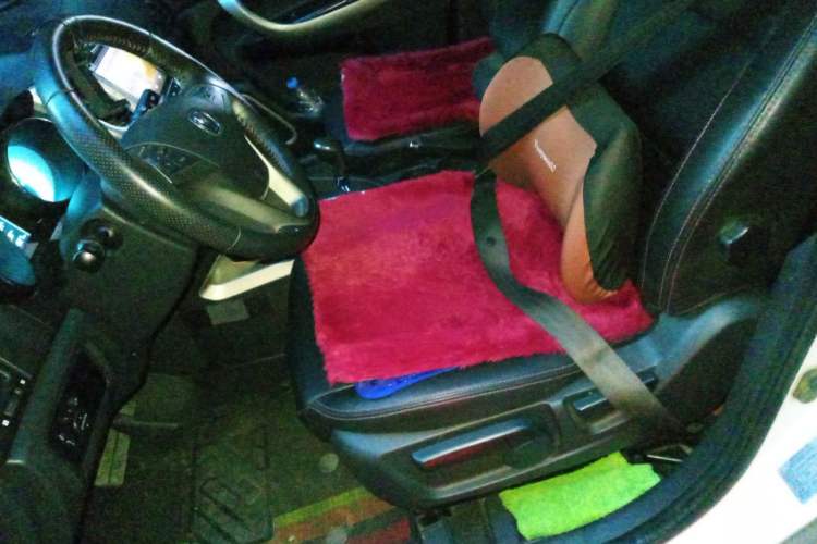 Used CHANGAN CS35 2014 1.6L Automatic Luxury Model China V Standard Left Front Seat