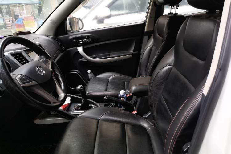 Used CHANGAN CS35 2014 1.6L Manual Luxury Model China IV Standard Left Front Seat