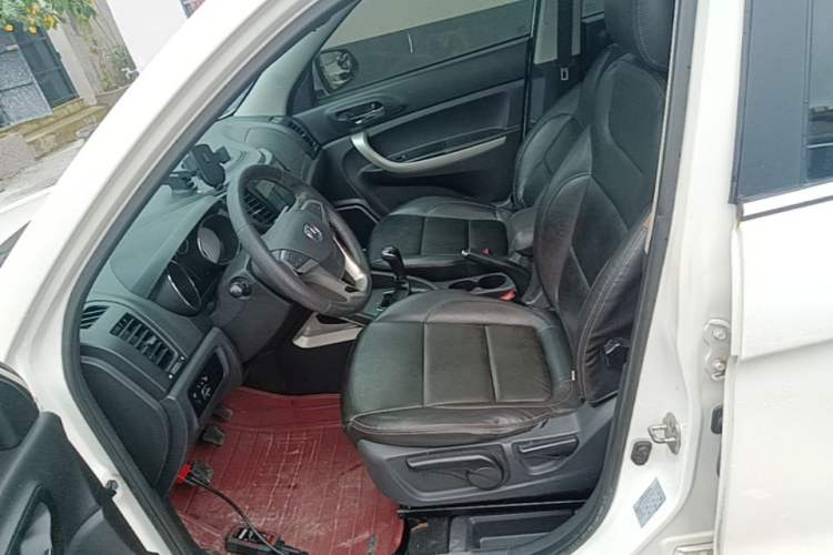 Used CHANGAN CS35 2014 1.6L Manual Luxury Model China IV Standard Left Front Seat