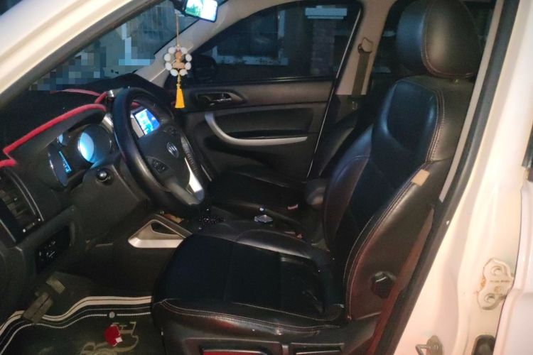 Used CHANGAN CS35 2014 1.6L Automatic Luxury Model China IV Standard Left Front Seat