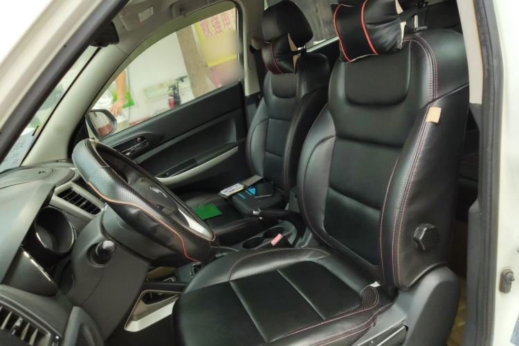 Used CHANGAN CS35 2014 1.6L Manual Luxury Model China IV Standard Left Front Seat