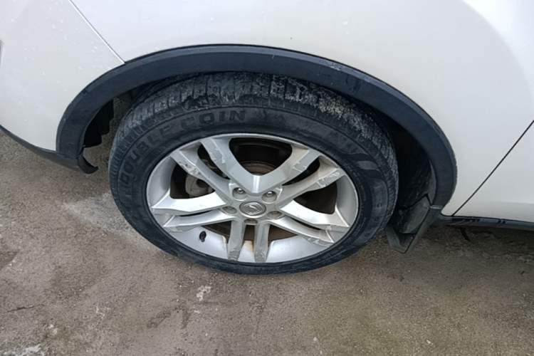 Used CHANGAN CS35 2014 1.6L Manual Luxury Model China IV Standard Left Front Wheel Hub