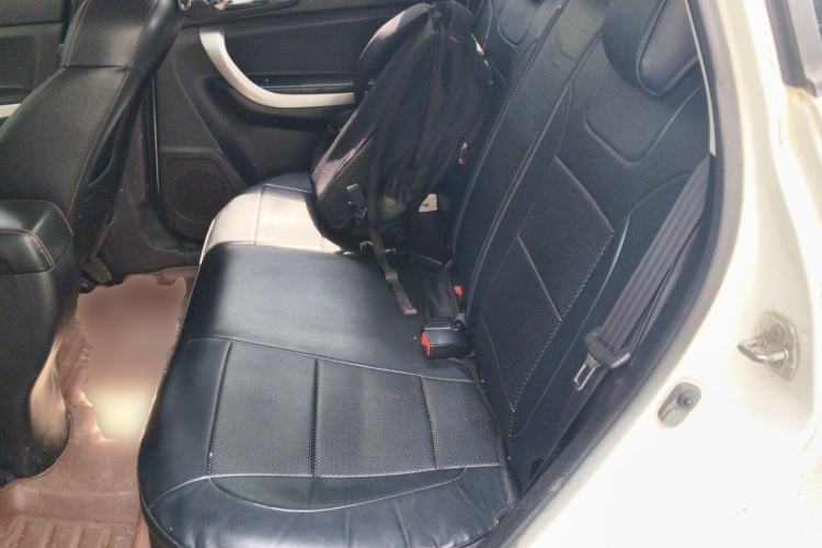Used CHANGAN CS35 2014 1.6L Manual Luxury Model China IV Standard Left Rear Seat