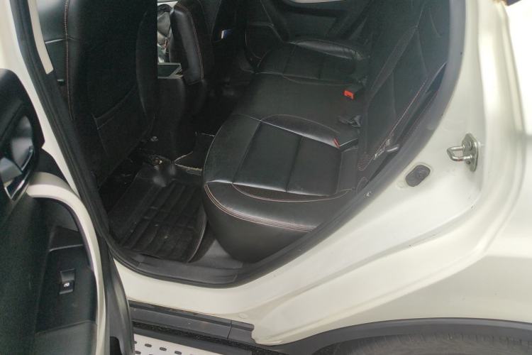 Used CHANGAN CS35 2014 1.6L Automatic Luxury Model China IV Standard Left Rear Seat