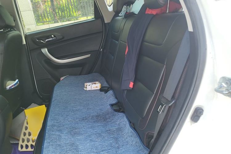 Used CHANGAN CS35 2014 1.6L Manual Luxury Navigation Model China IV Standard Left Rear Seat