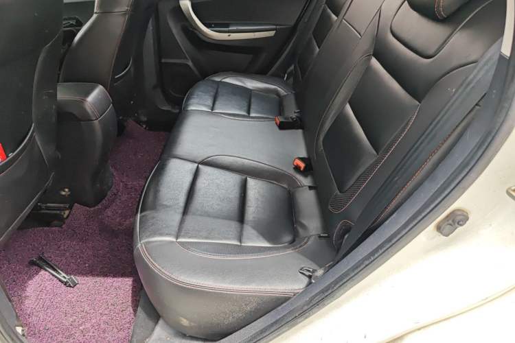 Used CHANGAN CS35 2014 1.6L Manual Luxury Model China IV Standard Left Rear Seat