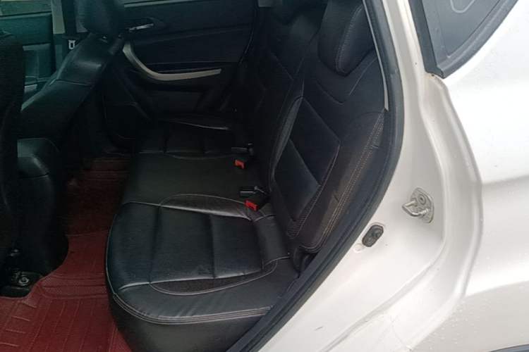 Used CHANGAN CS35 2014 1.6L Manual Luxury Model China IV Standard Left Rear Seat