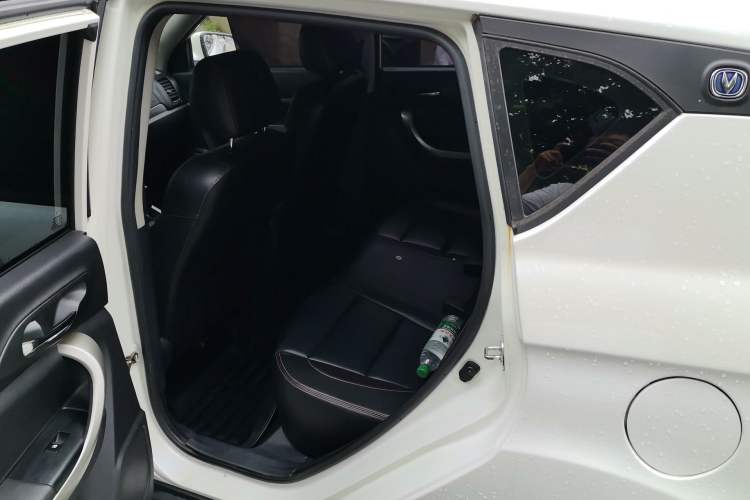 Used CHANGAN CS35 2014 1.6L Manual Luxury Model China V Standard Left Rear Seat