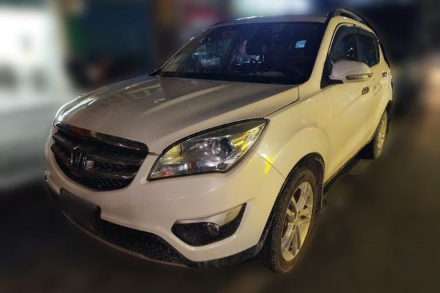 Used CHANGAN CS35 2014 1.6L Manual Luxury Model China IV Standard