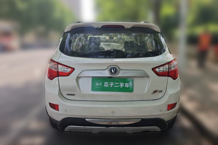 Used CHANGAN CS35 2014 1.6L Manual Luxury Model China IV Standard Rear