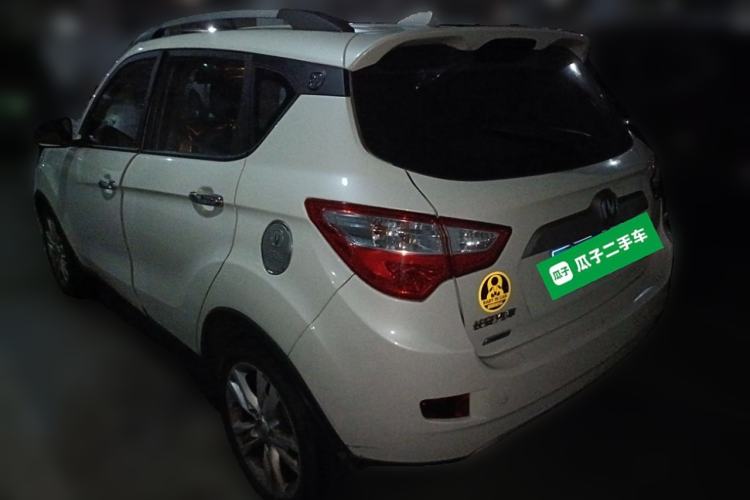 Used CHANGAN CS35 2014 1.6L Automatic Luxury Model China IV Standard Rear Left 45 Deg