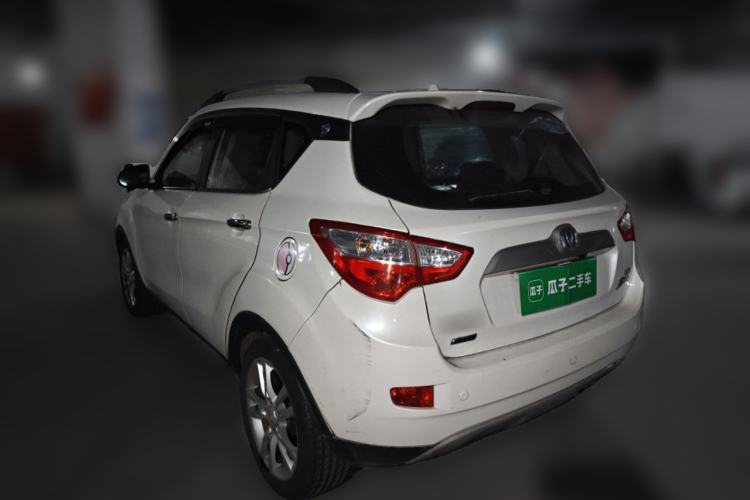 Used CHANGAN CS35 2014 1.6L Automatic Luxury Navigation Model China IV Standard Rear Left 45 Deg