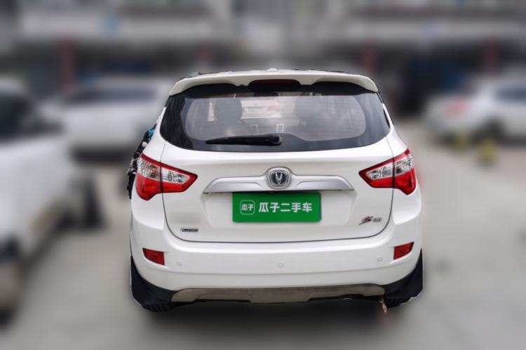 Used CHANGAN CS35 2014 1.6L Manual Luxury Model China V Standard Rear