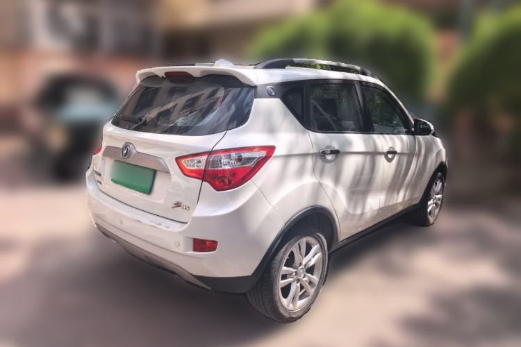 Used CHANGAN CS35 2014 1.6L Automatic Luxury Model China IV Standard Rear Right 45 Deg