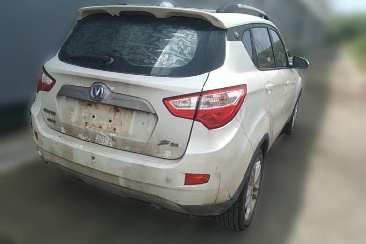 Used CHANGAN CS35 2014 1.6L Manual Luxury Navigation Model China IV Standard Rear Right 45 Deg