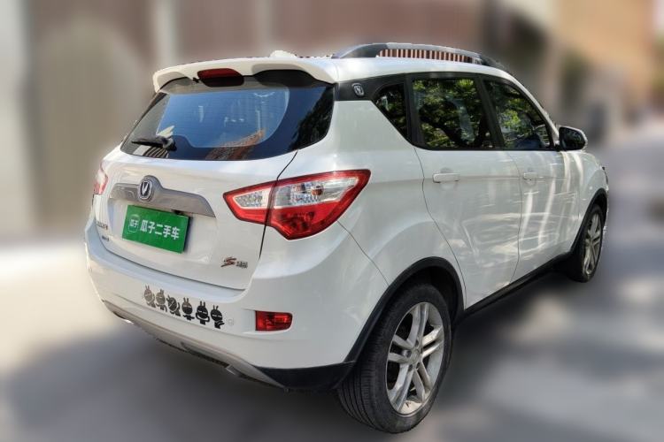 Used CHANGAN CS35 2014 1.6L Manual Luxury Model China IV Standard Rear Right 45 Deg