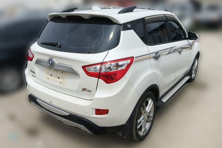 Used CHANGAN CS35 2014 1.6L Manual Luxury Model China IV Standard Rear Right 45 Deg