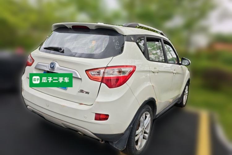Used CHANGAN CS35 2014 1.6L Manual Luxury Model China IV Standard Rear Right 45 Deg