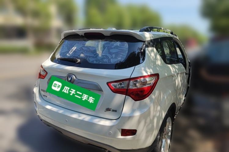 Used CHANGAN CS35 2014 1.6L Manual Luxury Model China IV Standard Rear Right 45 Deg