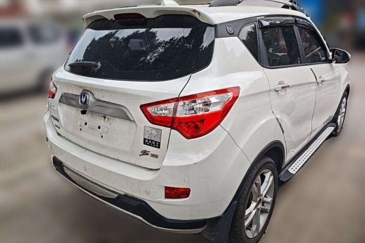 Used CHANGAN CS35 2014 1.6L Manual Luxury Model China IV Standard Rear Right 45 Deg