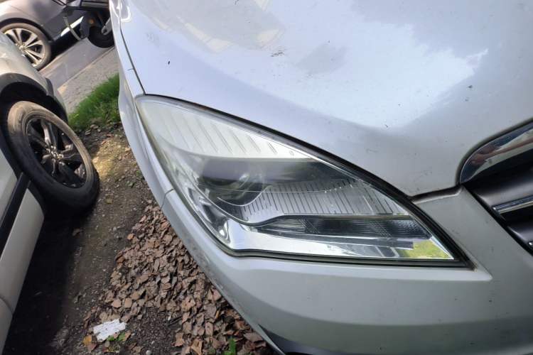 Used CHANGAN CS35 2014 1.6L Automatic Luxury Model China IV Standard Right Front Headlight