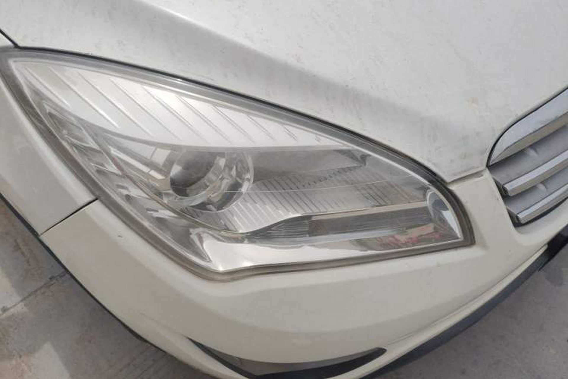 Used CHANGAN CS35 2014 1.6L Manual Luxury Navigation Model China IV Standard Right Front Headlight