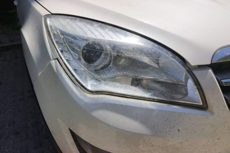 Used CHANGAN CS35 2014 1.6L Manual Luxury Model China IV Standard Right Front Headlight