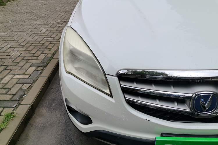Used CHANGAN CS35 2014 1.6L Manual Luxury Model China V Standard Right Front Headlight