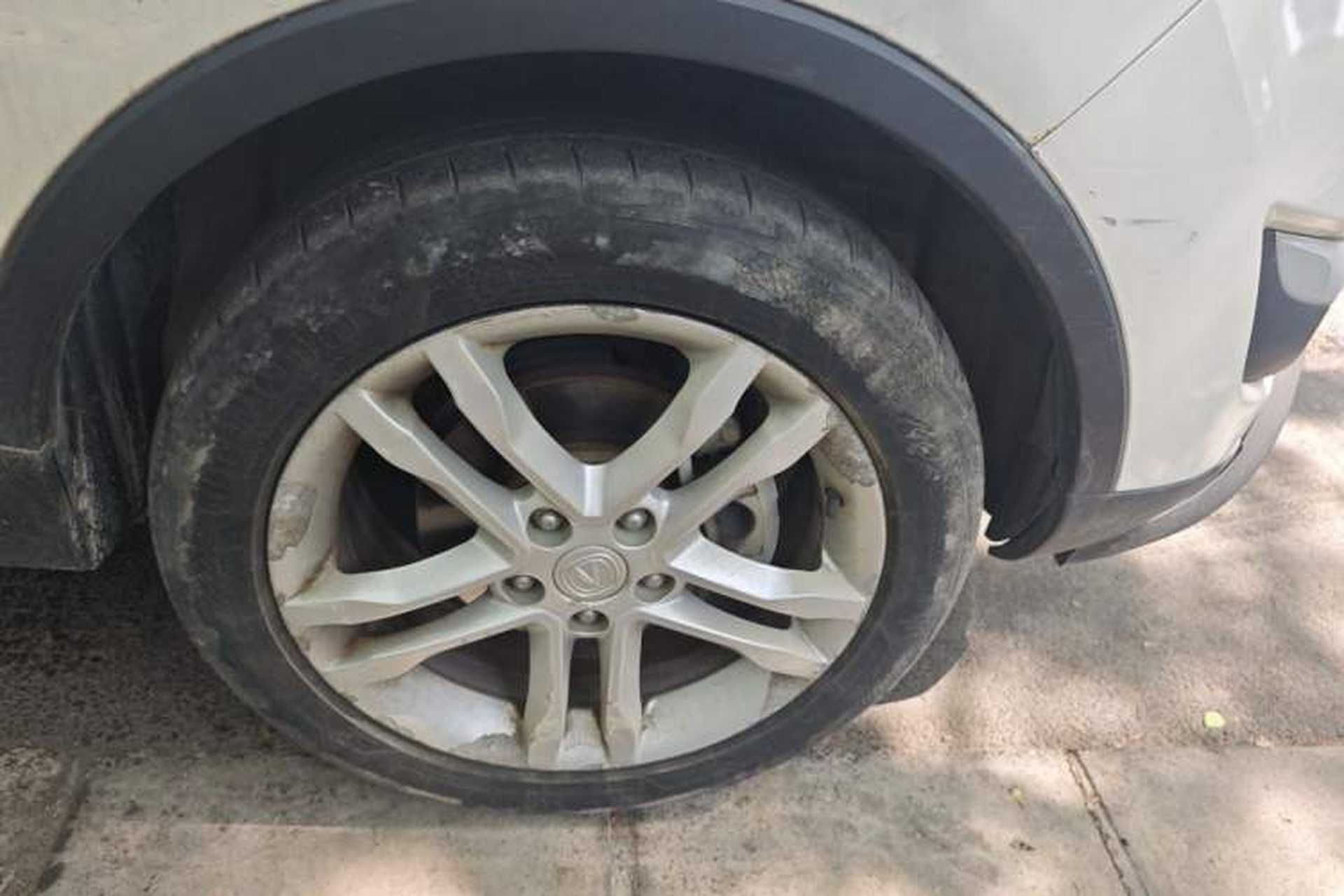 Used CHANGAN CS35 2014 1.6L Manual Luxury Model China IV Standard Right Front Wheel Hub