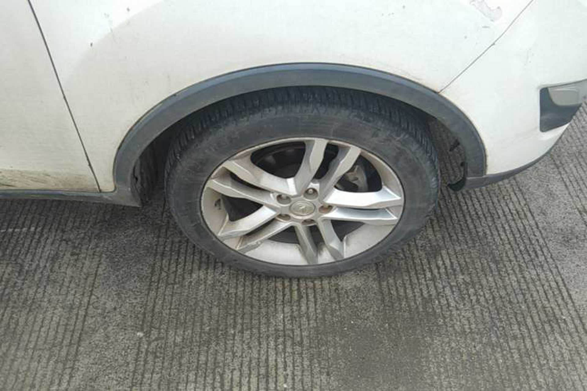 Used CHANGAN CS35 2014 1.6L Manual Luxury Navigation Model China IV Standard Right Front Wheel Hub