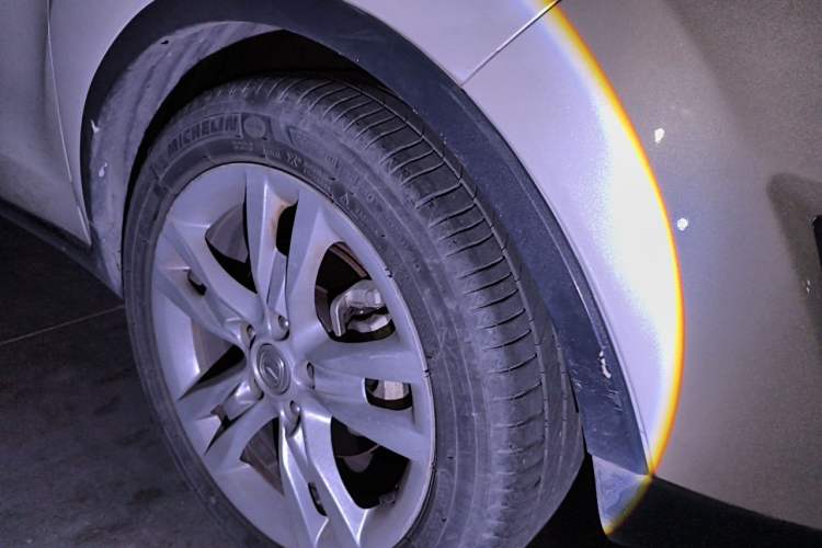 Used CHANGAN CS35 2014 1.6L Automatic Luxury Model China IV Standard Right Front Wheel Hub