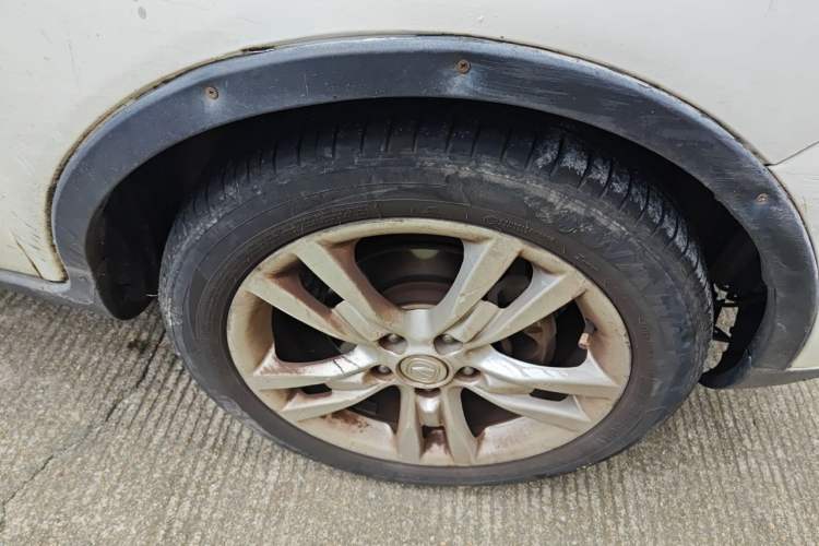 Used CHANGAN CS35 2014 1.6L Manual Luxury Model China IV Standard Right Front Wheel Hub
